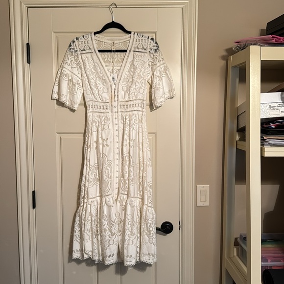 Spell Designs Clover Lace Gown (read description) - Picture 2 of 5